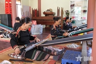 រក្សារបរតម្បាញសំពត់សង្កឹមរបស់ជនជាតិ M